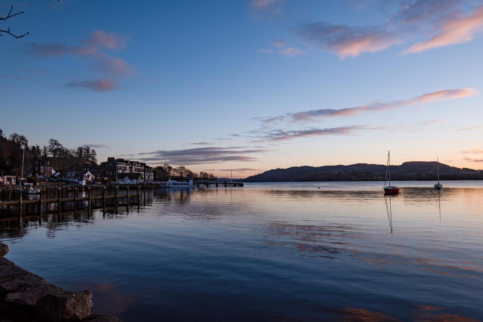 Windermere Rooms At The Wateredge Inn Эмблсайд Экстерьер фото